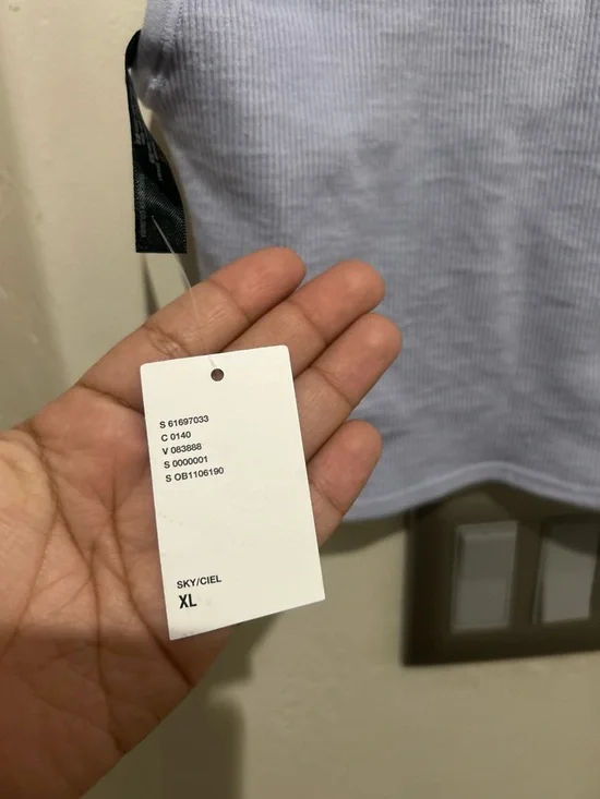 Urban Outfitters top - Picture 2 of 4